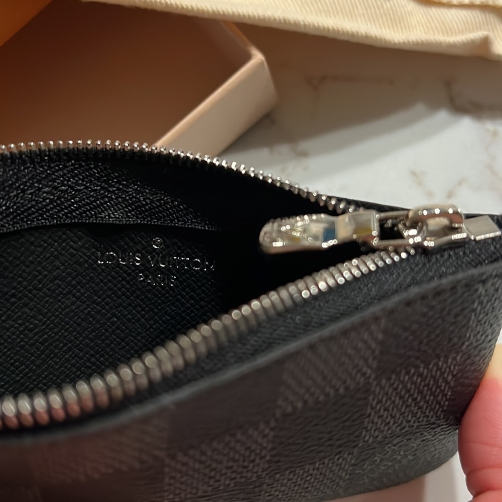 Louis Vuitton Key Pouch NIB - Picture 3 of 7
